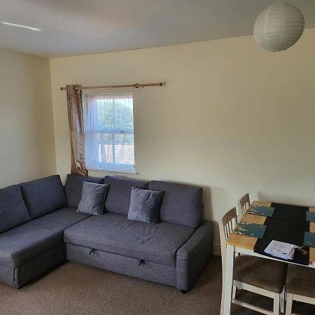 Spacious Neat Penthouse Apartment With Great View In Londra Dış mekan fotoğraf